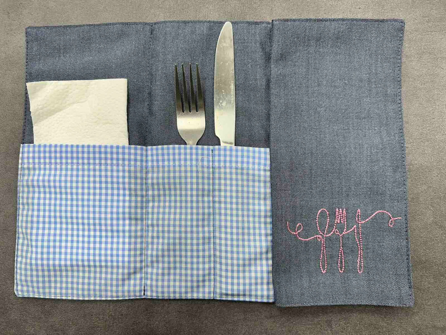 Салфетници за прибори с бродерия прибори